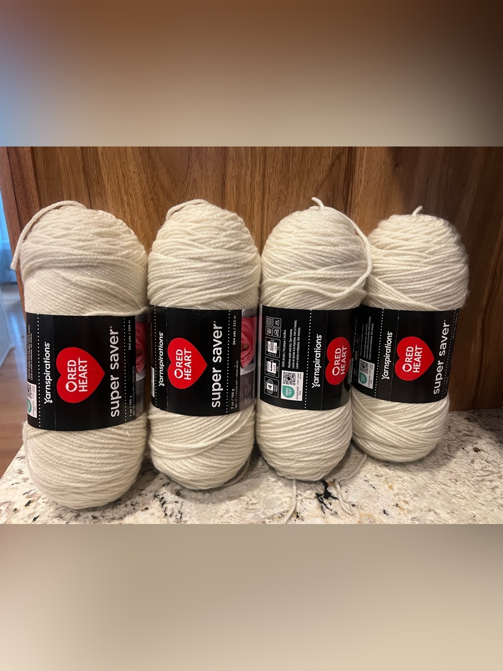 Red Heart Super Saver Yarn - Cream / Off-White